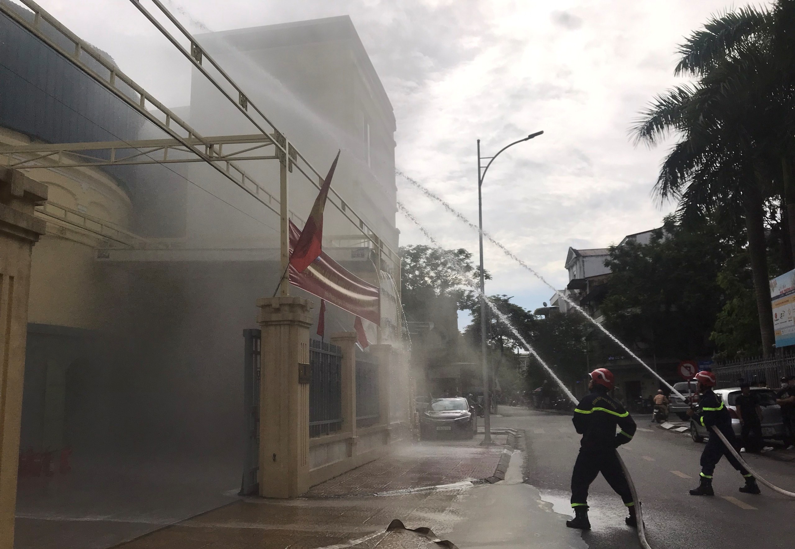 Diễn tập phương án chữa cháy và CNCH tại Công ty cổ phần  cấp nước Hải Phòng